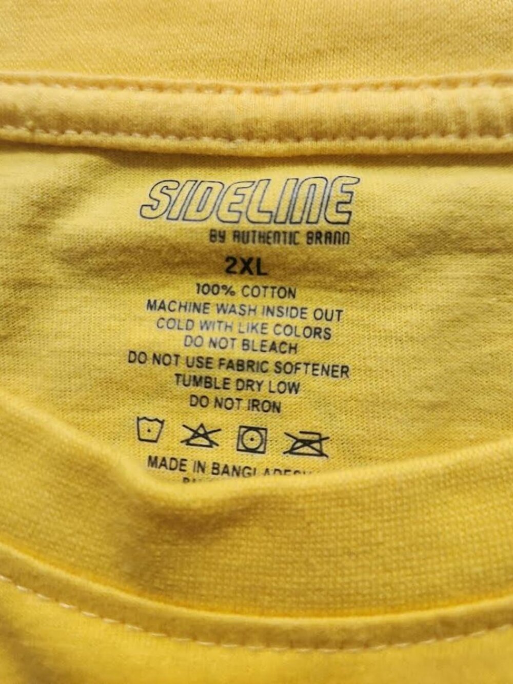 University of Iowa Hawkeyes Long Sleeve T-shirt Size 2X - Picture 2 of 4